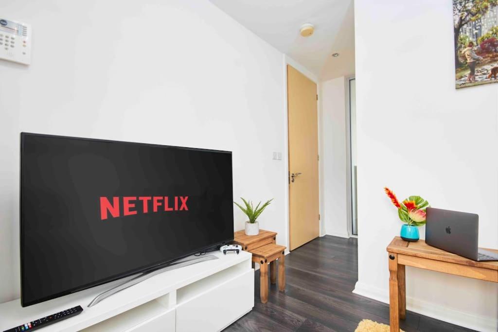 Dellehomes- Free Parking, Wfh, Family-Friendly Manchester Dış mekan fotoğraf