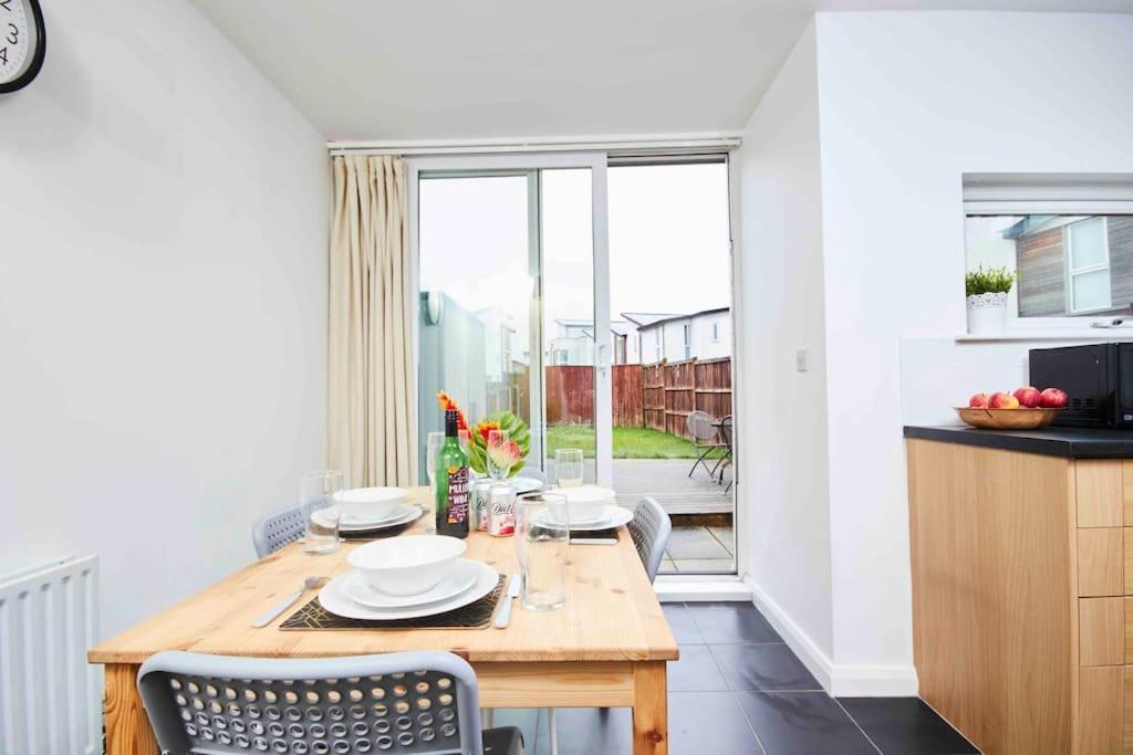 Dellehomes- Free Parking, Wfh, Family-Friendly Manchester Dış mekan fotoğraf